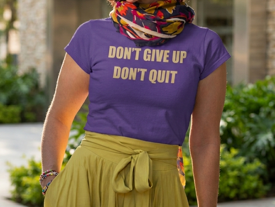 dontgiveup_purpletshirt